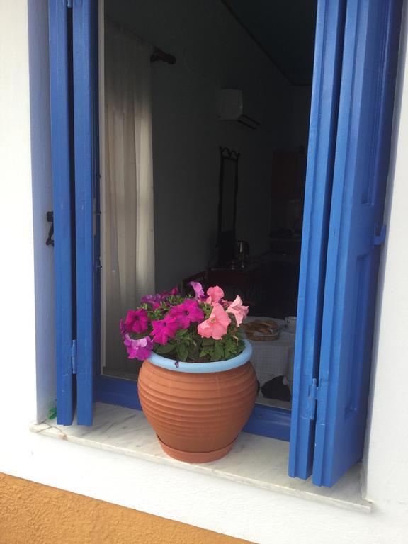 Nikolitsi Studios Symi Exterior foto