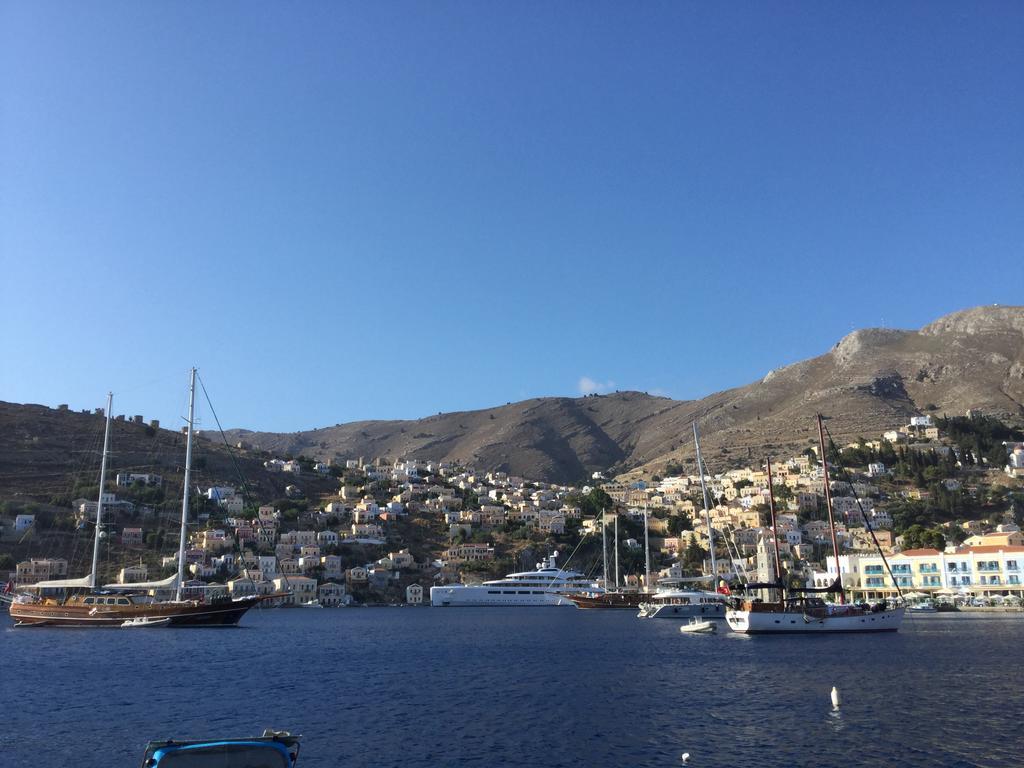 Nikolitsi Studios Symi Exterior foto